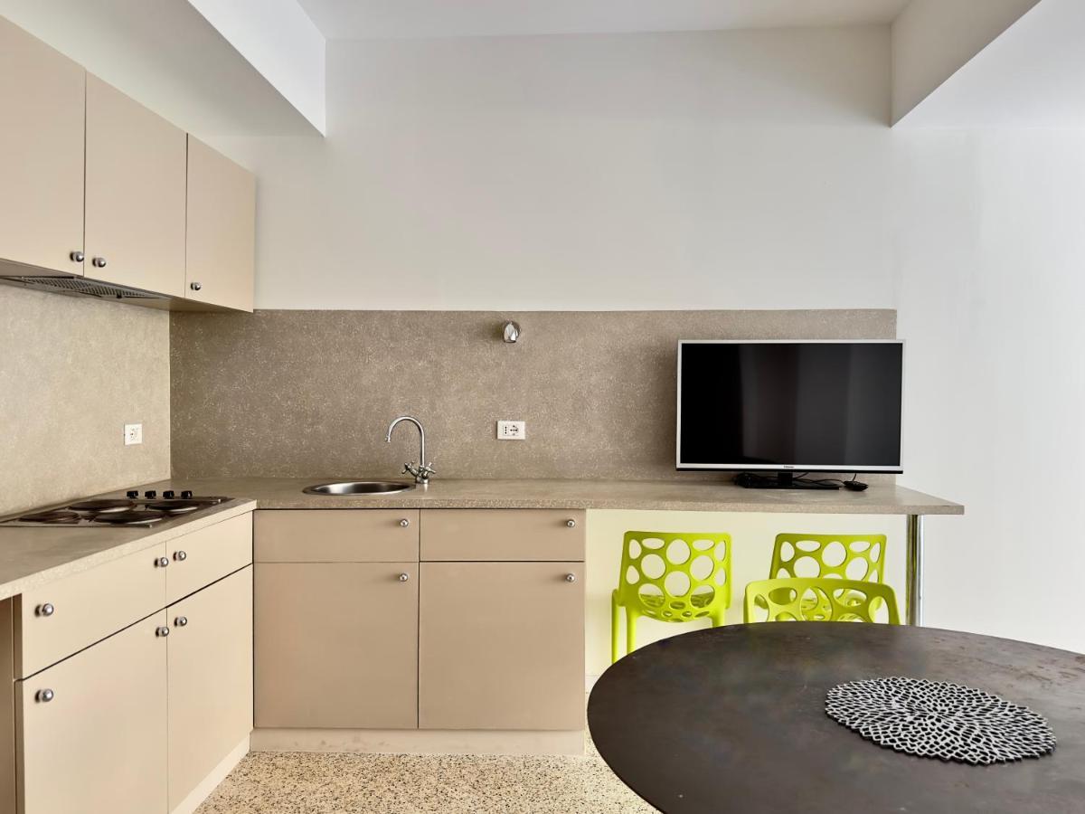 Grand Apartment Navigli Milano Eksteriør billede